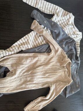 Cloud Island neutral newborn 3 pack sleeper onesie